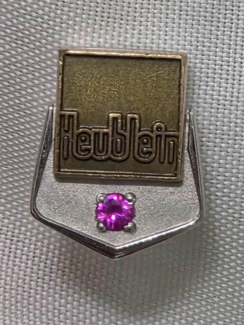 2g Solid 10K Gold Heublein Pink Stone CTO Hallmark - VINTAGE Advertising Pin